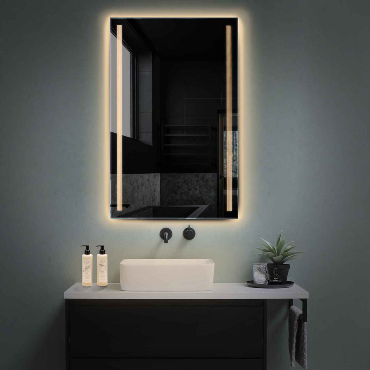 LED Spiegel Vertikal | Wandschalter-Steuerung | Warmweißes Licht - Reyze Seria Minimal Model 7