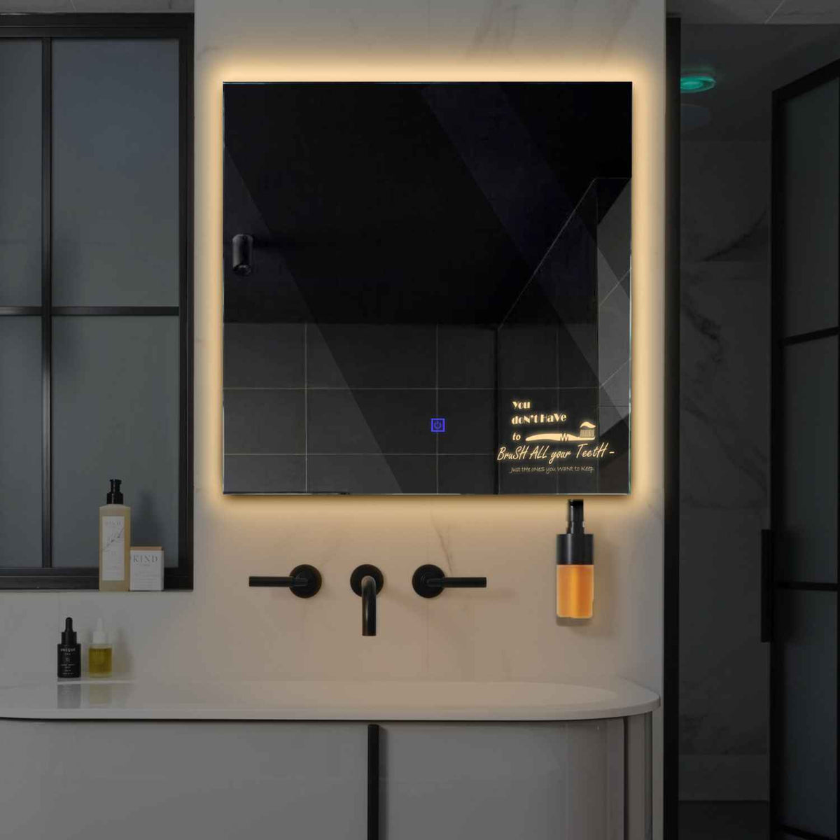 LED Spiegel Quadratisch | Touch-Schalter | Warmweißes Licht - Reyze Seria Motivated Model 3