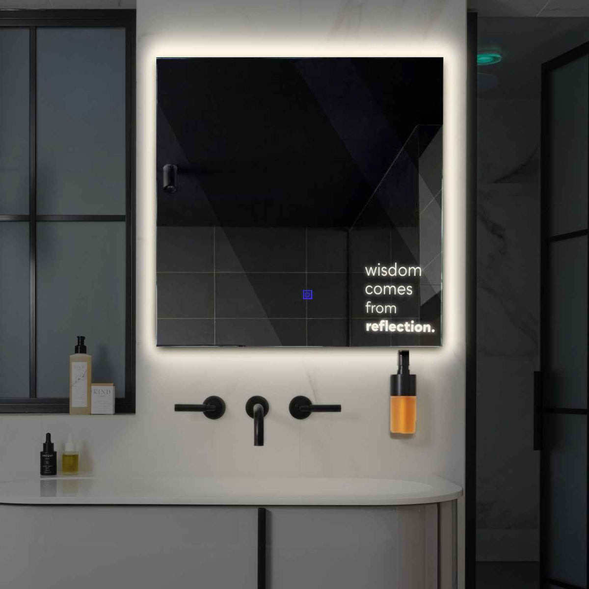 LED Spiegel Quadratisch | Touch-Schalter | Neutralweißes Licht - Reyze Seria Motivated Model 1