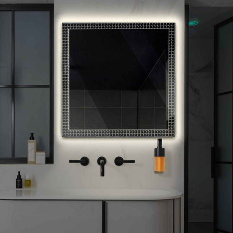 LED Spiegel Quadratisch | Wandschalter-Steuerung | Neutralweißes Licht - Reyze Seria Official Model 3