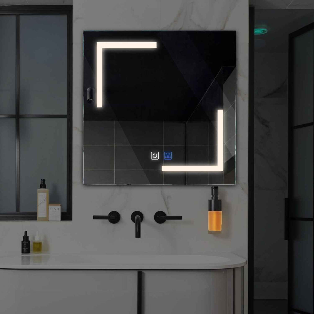 LED Spiegel Quadratisch | Touch-Schalter | Anti-Beschlag-Funktion | Neutralweißes Licht - Reyze Seria Salono Model 3